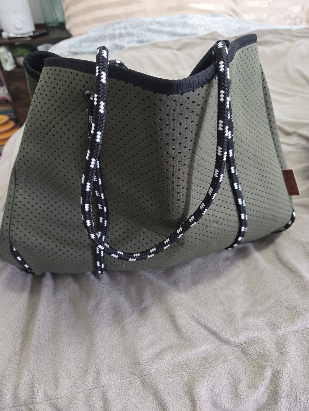 Olive Green Breathable Neoprene Tote Gym/beach Bag with Rope Handles